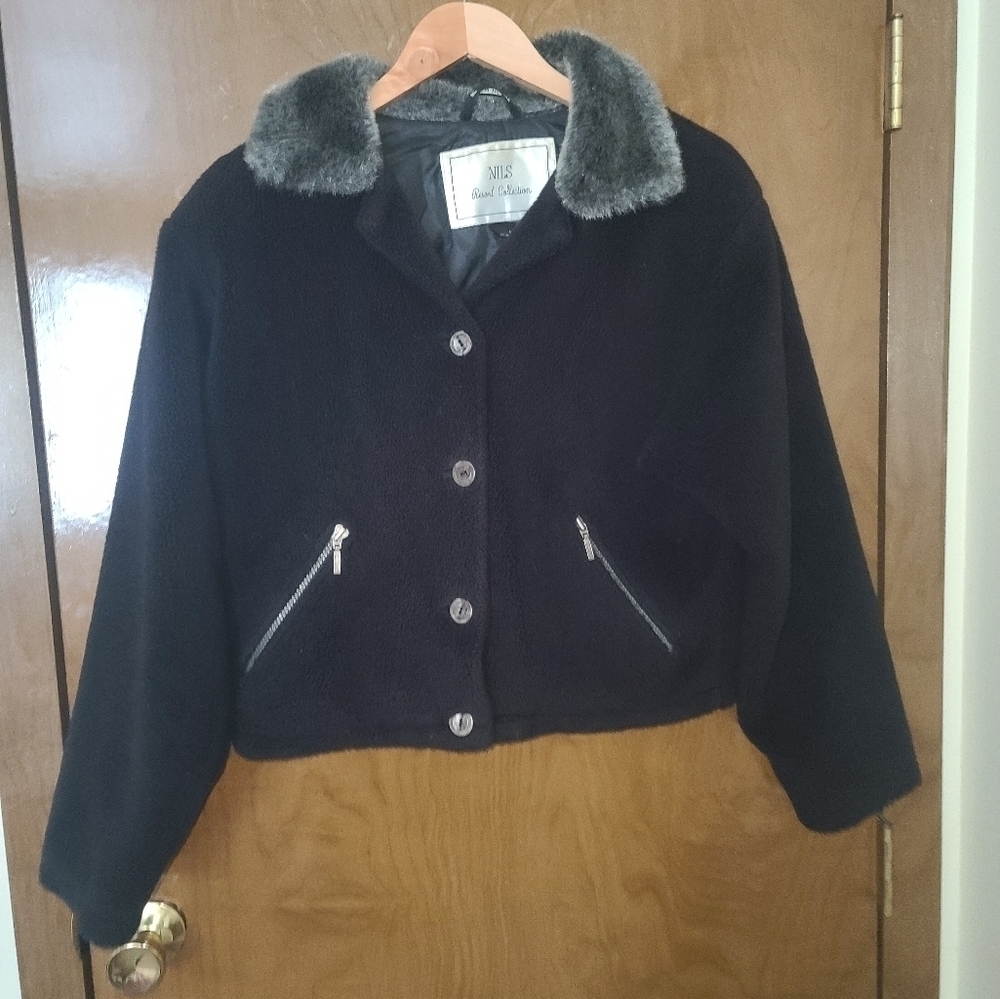 NILS Faux Fur Collar Cropped Jacket Black Zip Pocket Size M